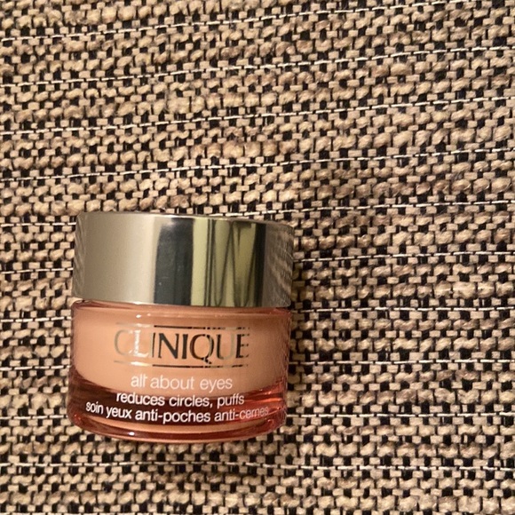 Skincare and Makeup Bundle! - Picture 3 of 4